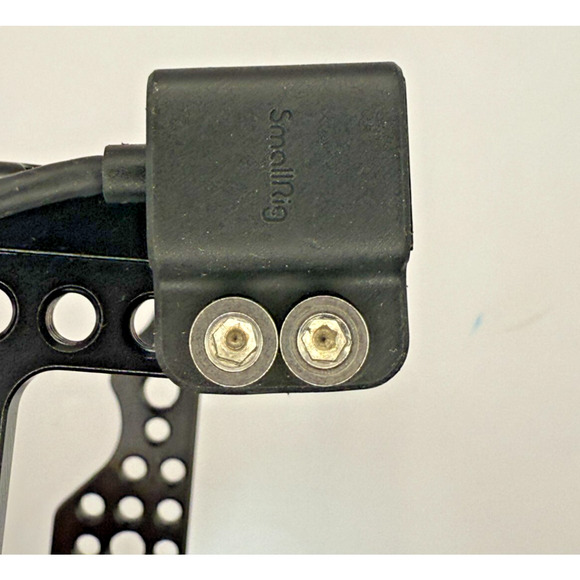 SmallRig Camera Cage for Sony A7R III / A9 – Full Cage with HDMI Clamp - Picture 6 of 7